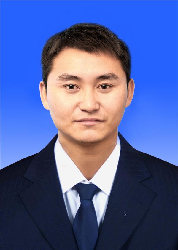 杨佳雄