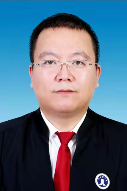 梁宝平