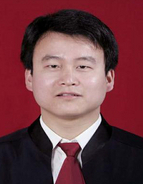潘月华