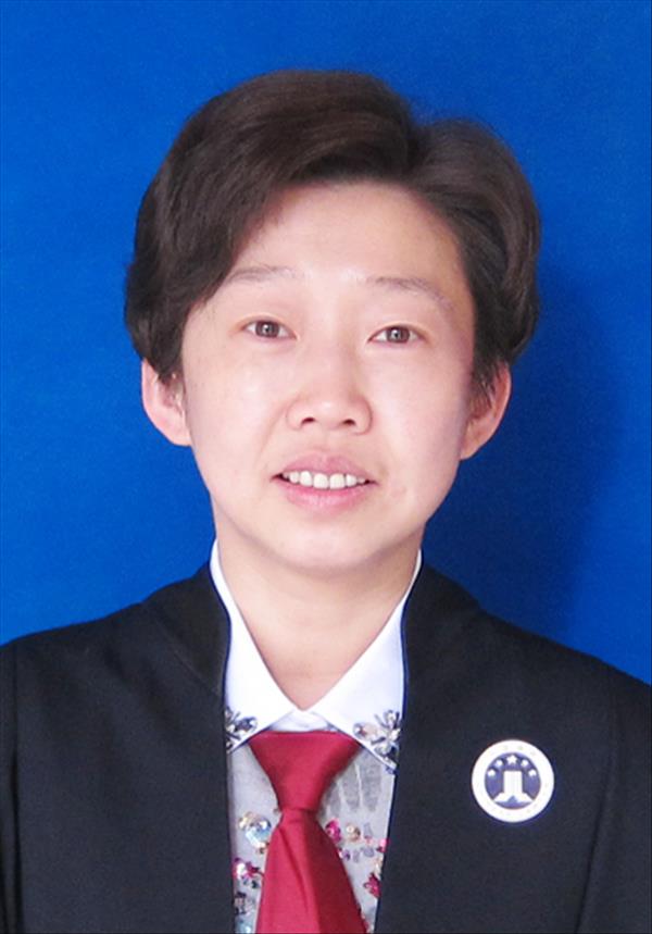 王海英