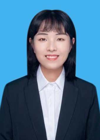 潘彤